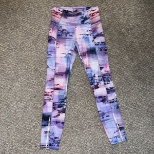 Lululemon fast and free leggings. 4